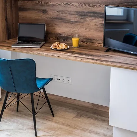 Rent Like - Gasiorowskich 8 *